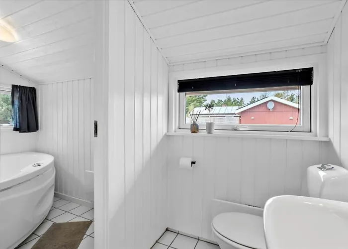 0351-romo-regnspoven-8 * Molby